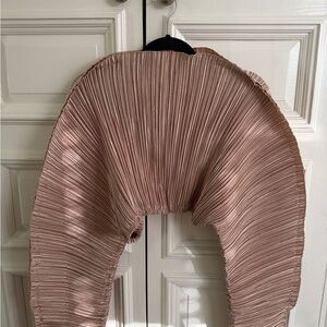 Pleated Sculptural shirt in Dusty Rose